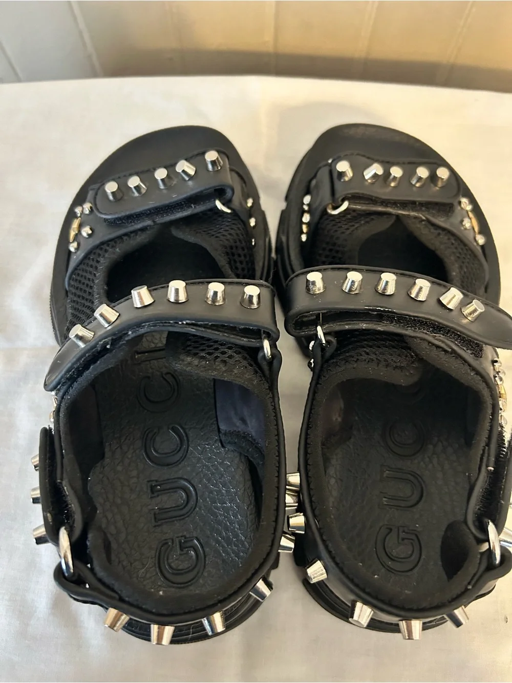 Authentic Gucci Aguru Studded Sandals/Men’s 7- Women’s 8.5